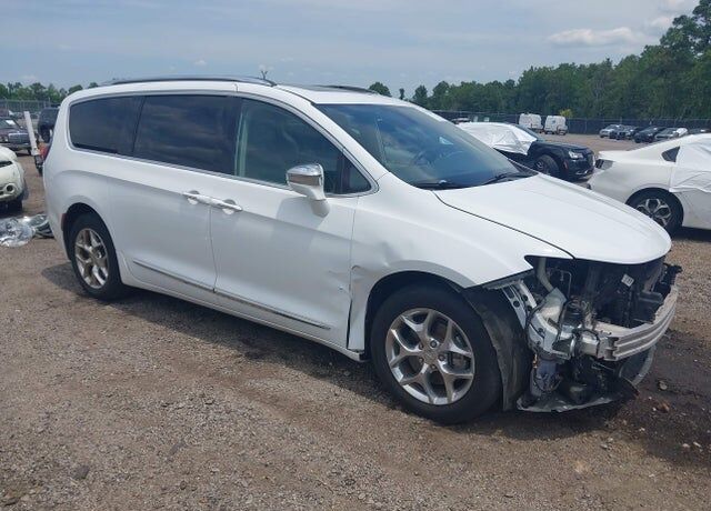 2017 CHRYSLER Pacifica