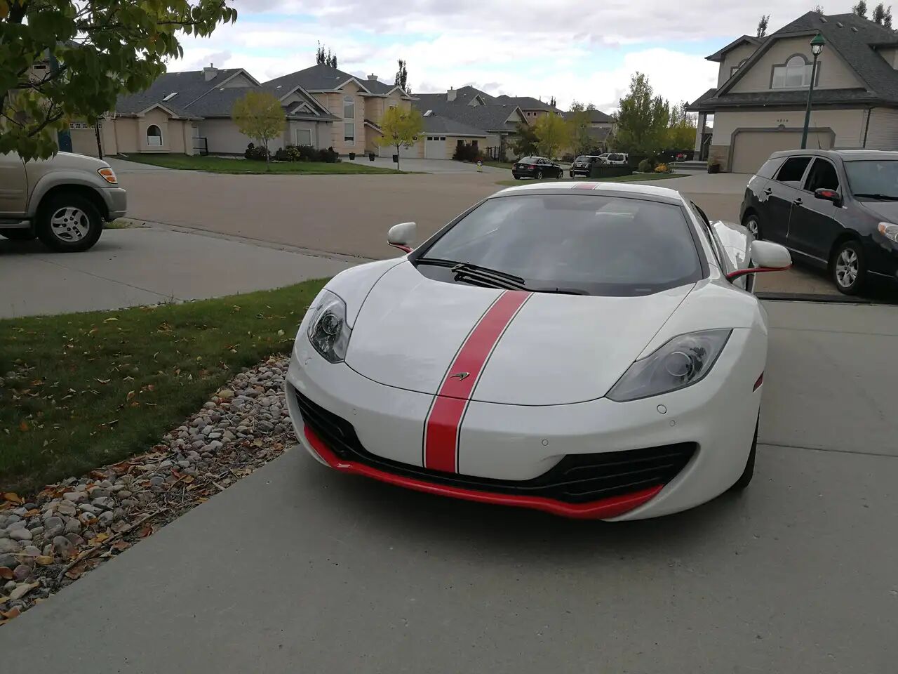 McLaren MP4-12C