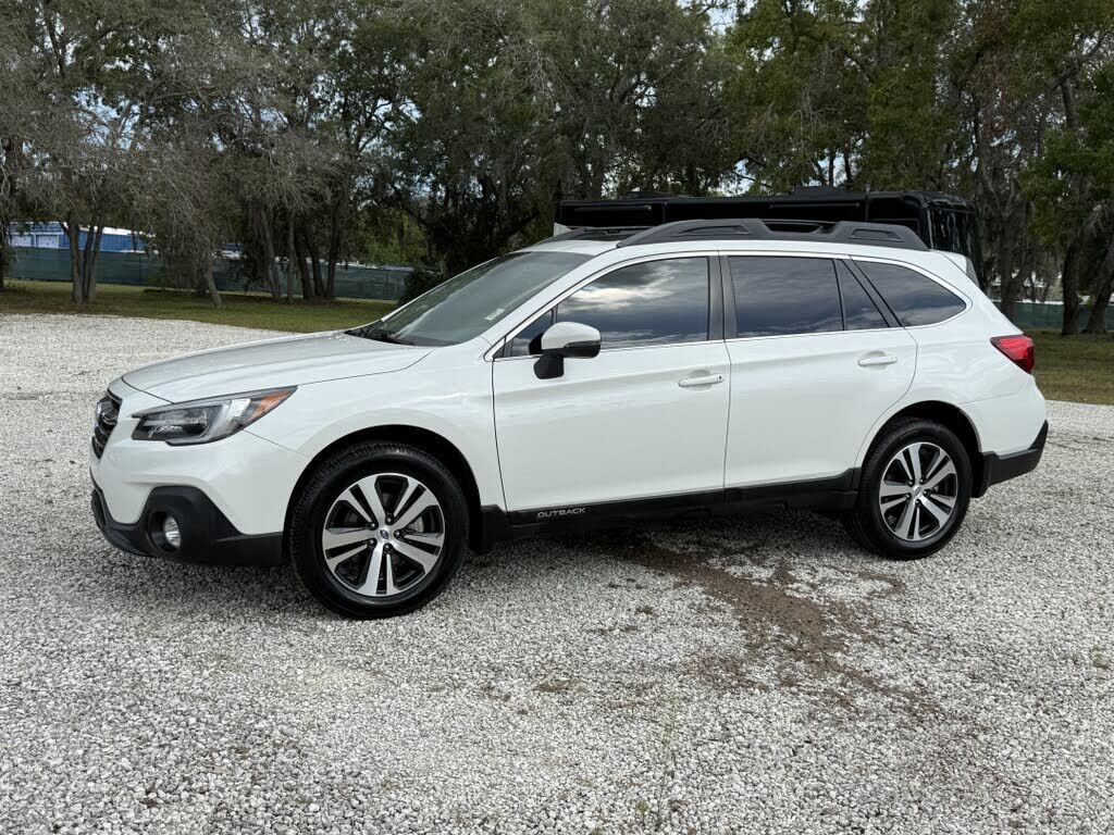 2018 SUBARU Outback
