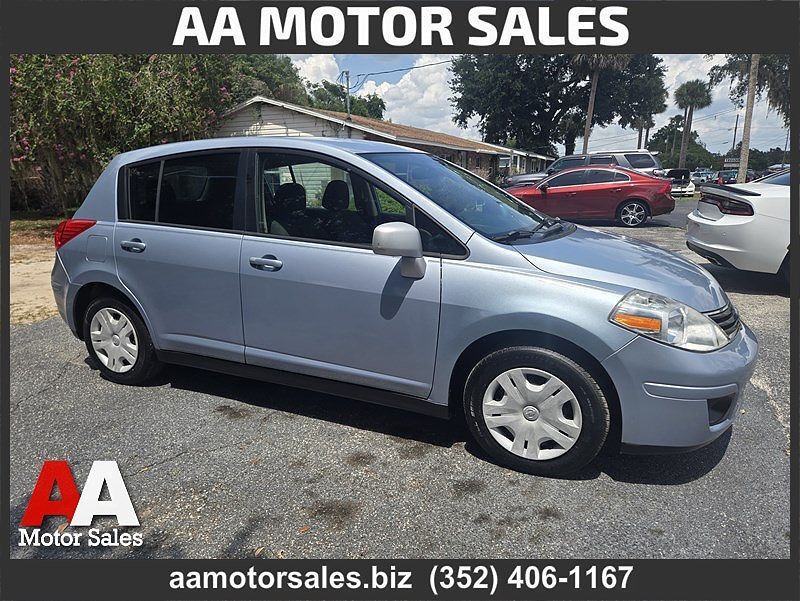 2012 NISSAN Versa