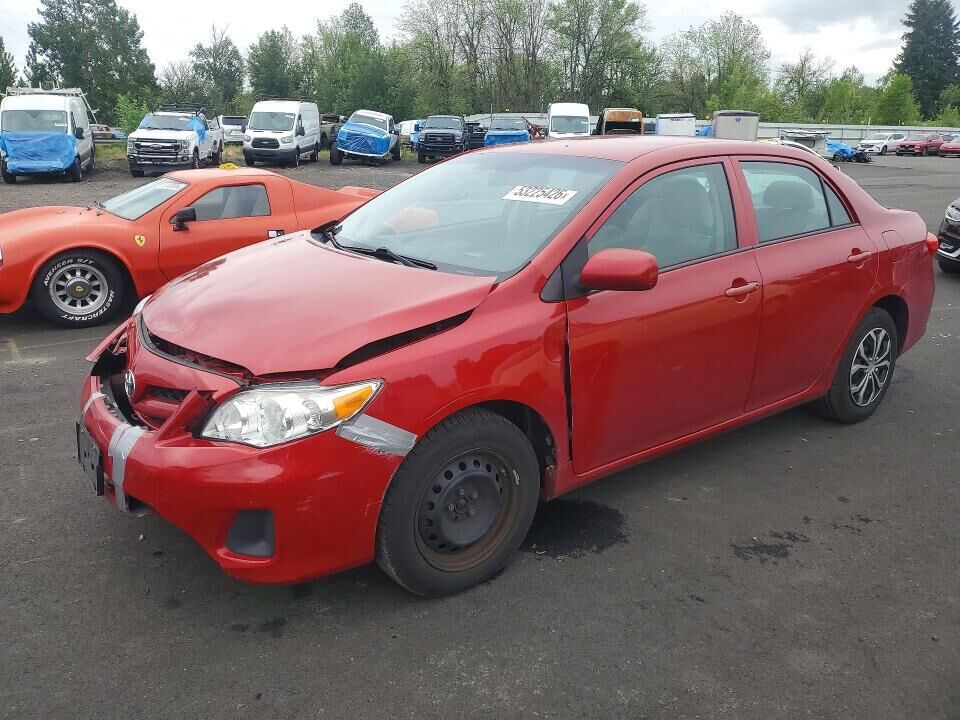 2013 TOYOTA Corolla