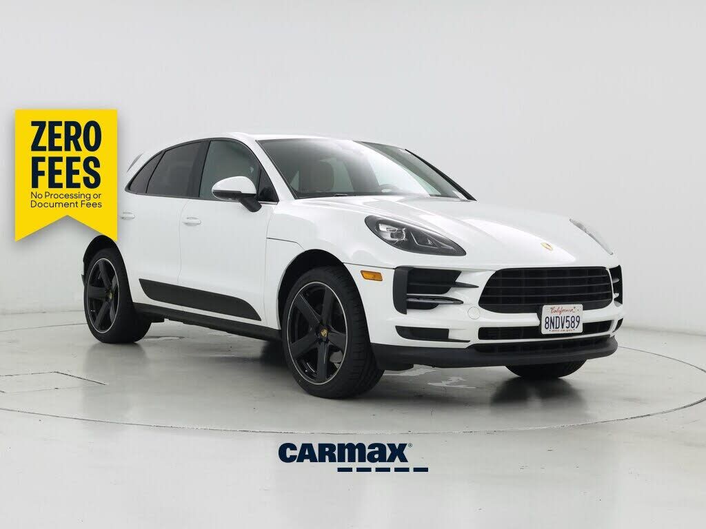 2019 PORSCHE Macan