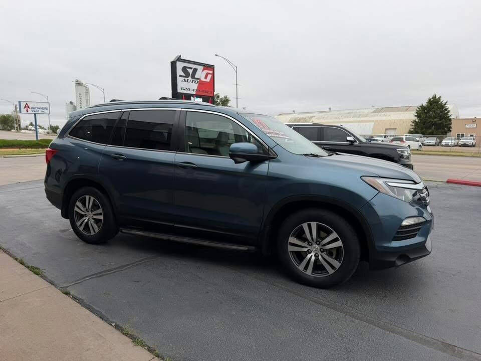 2017 HONDA Pilot