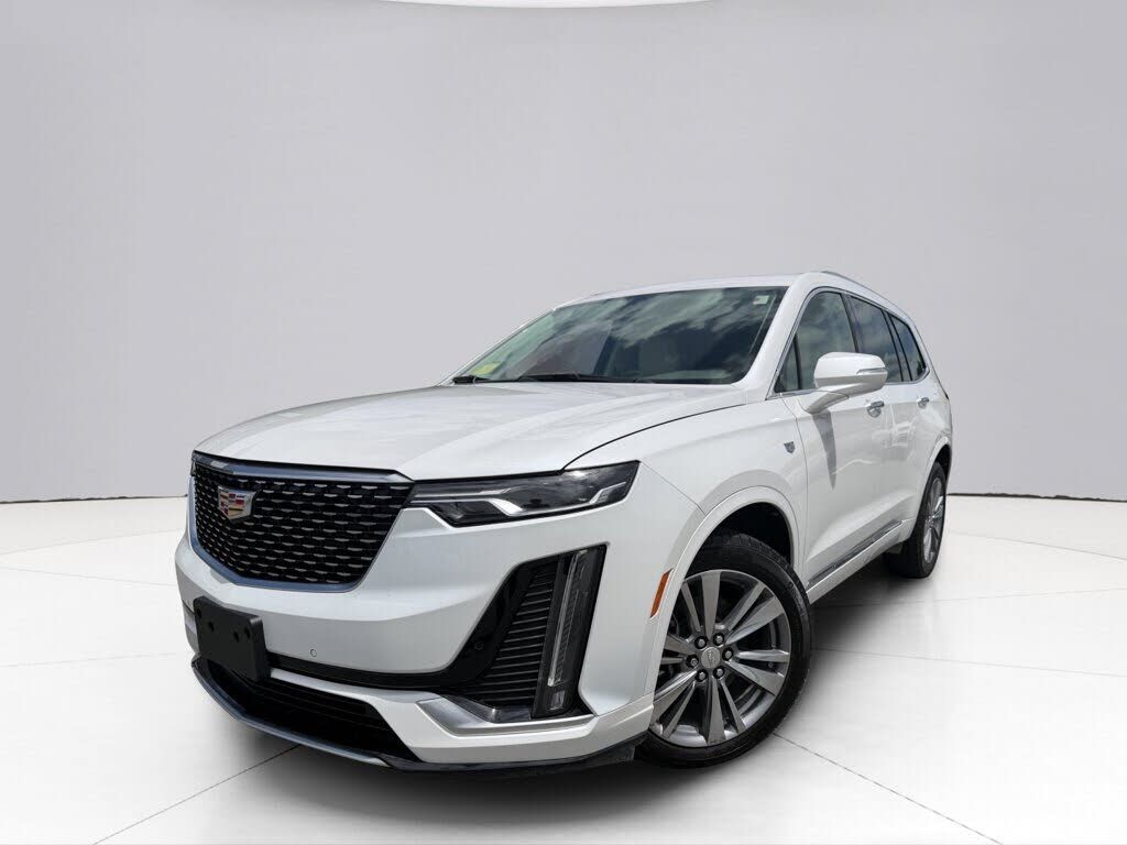2024 CADILLAC XT6