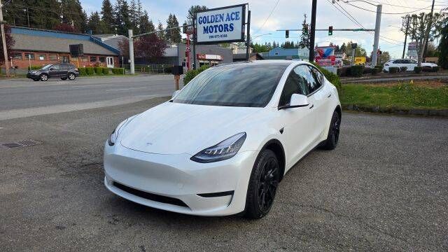 2021 TESLA Model Y