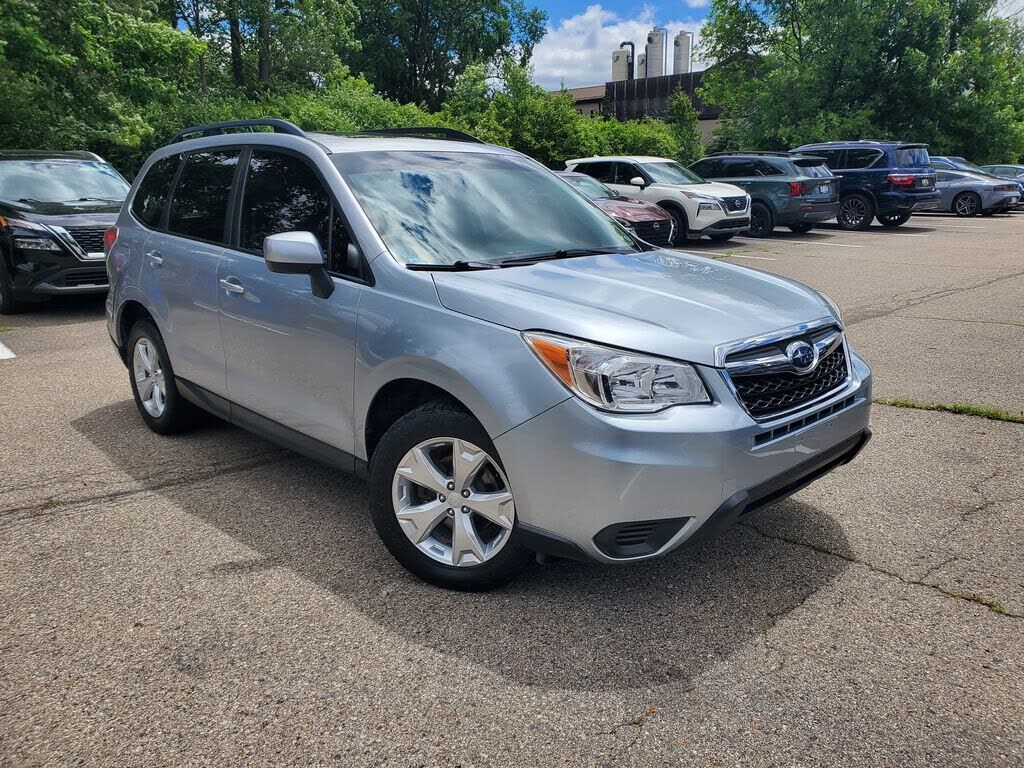 2014 SUBARU Forester