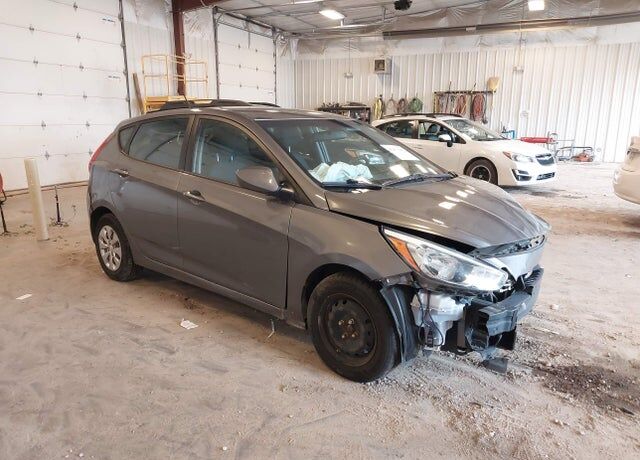 2015 HYUNDAI Accent