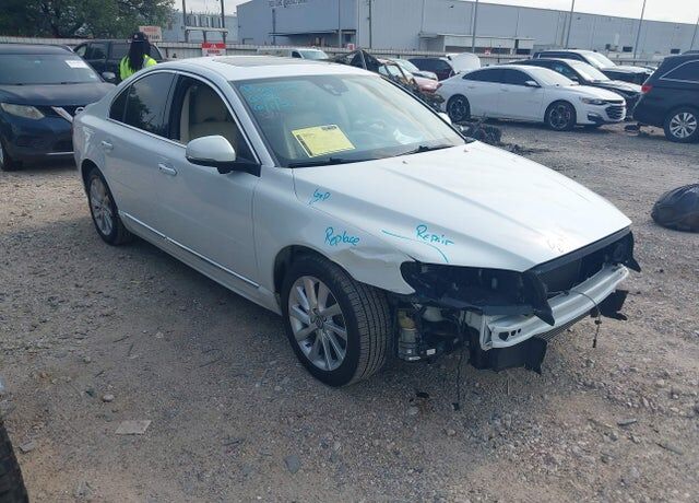 Volvo S80