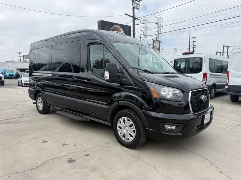 2025 FORD Transit