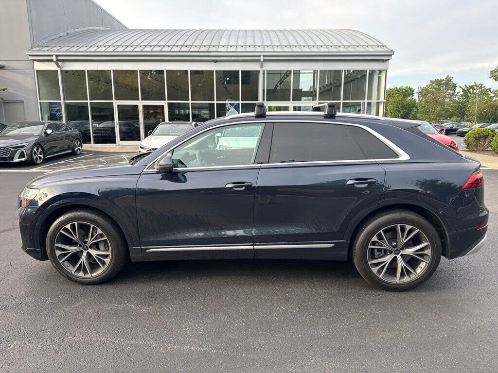 2025 Audi Q8