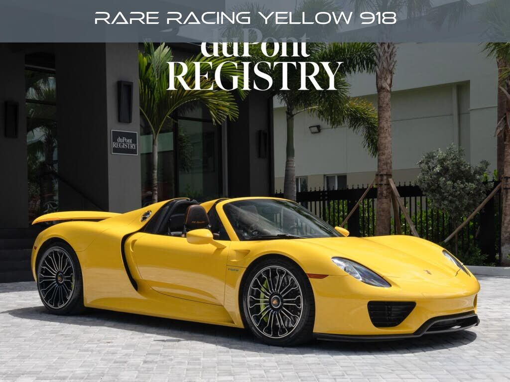 2015 PORSCHE 918