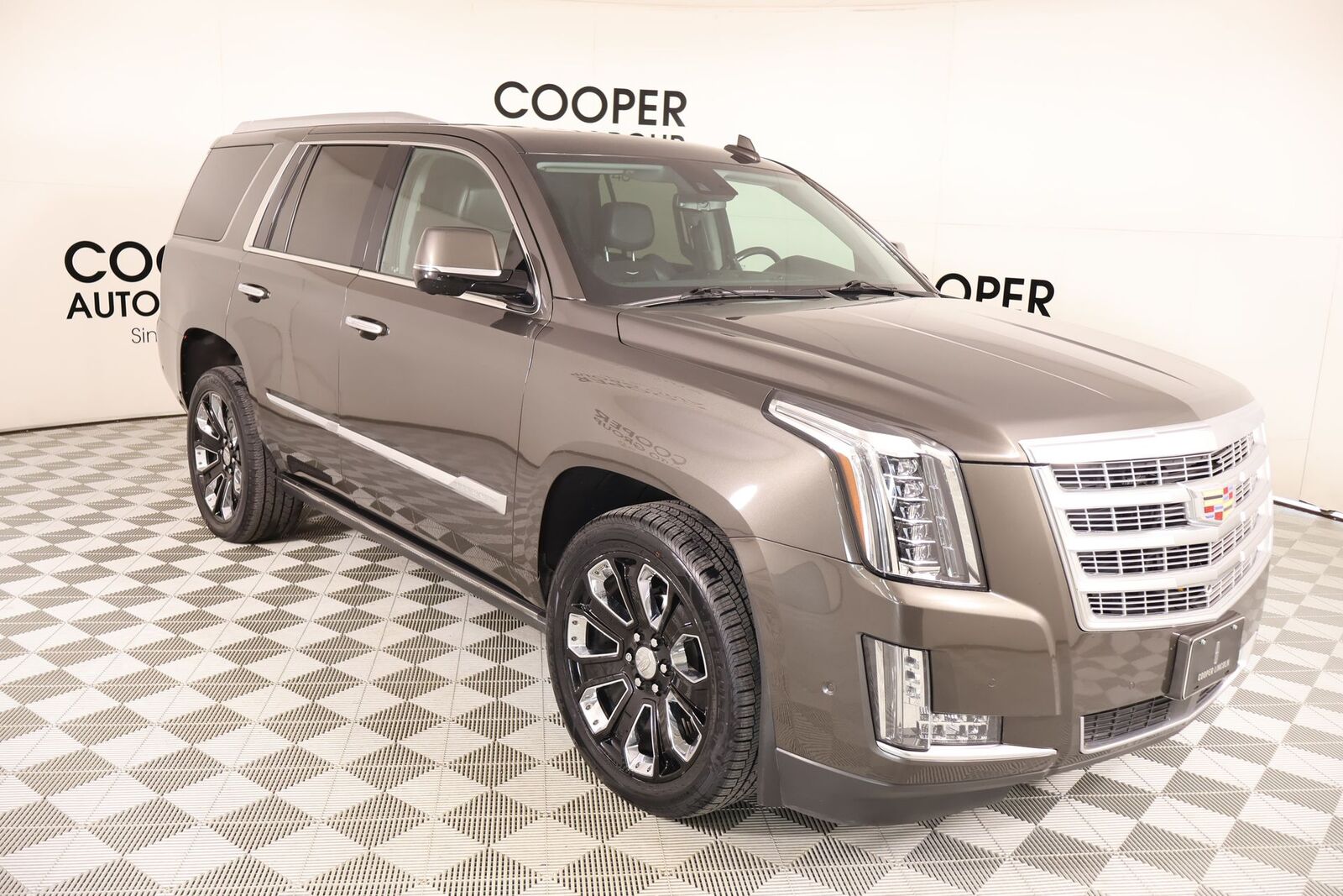 2020 CADILLAC Escalade