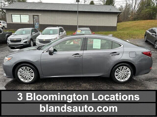2015 LEXUS ES