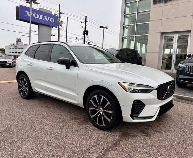 2024 VOLVO XC60