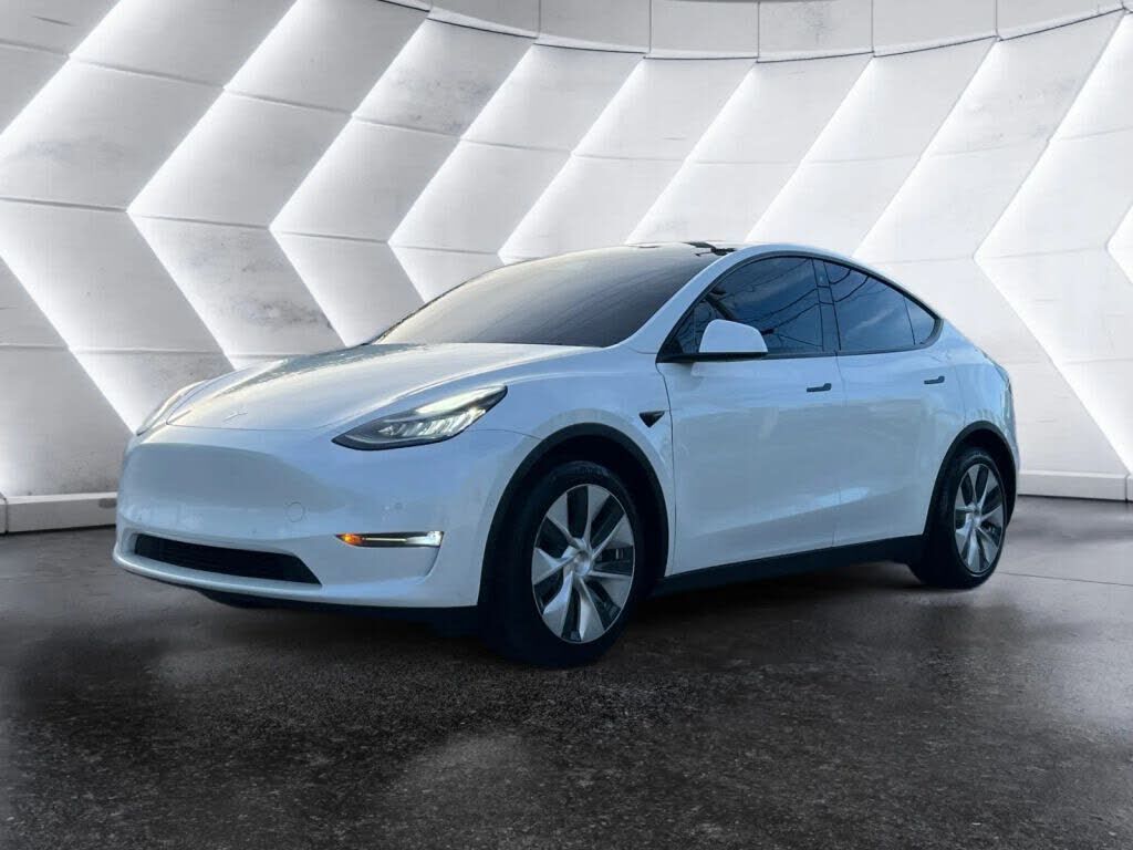 2020 TESLA Model Y