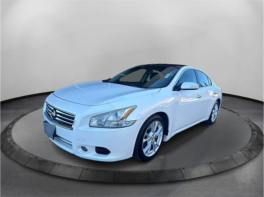 2012 NISSAN Maxima