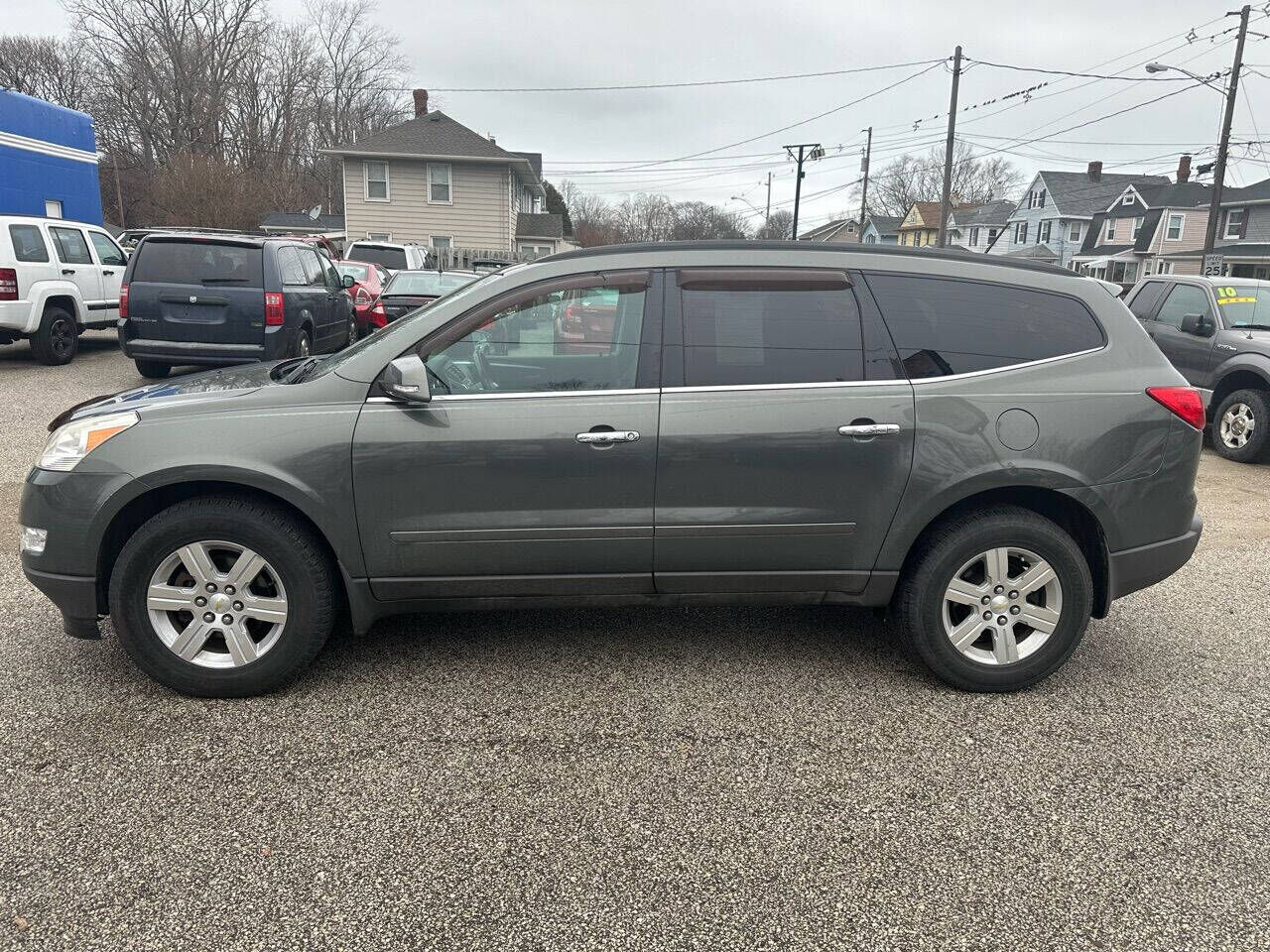 2011 CHEVROLET Traverse