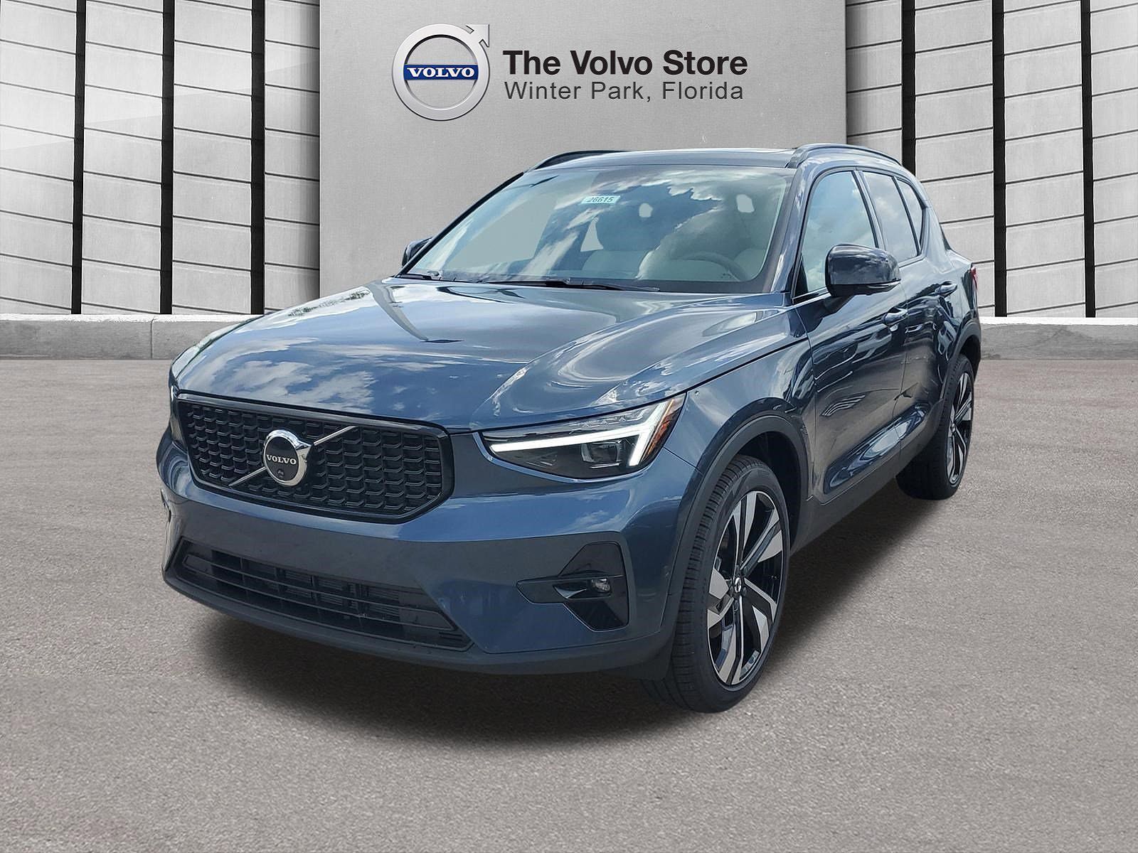 2026 VOLVO XC60