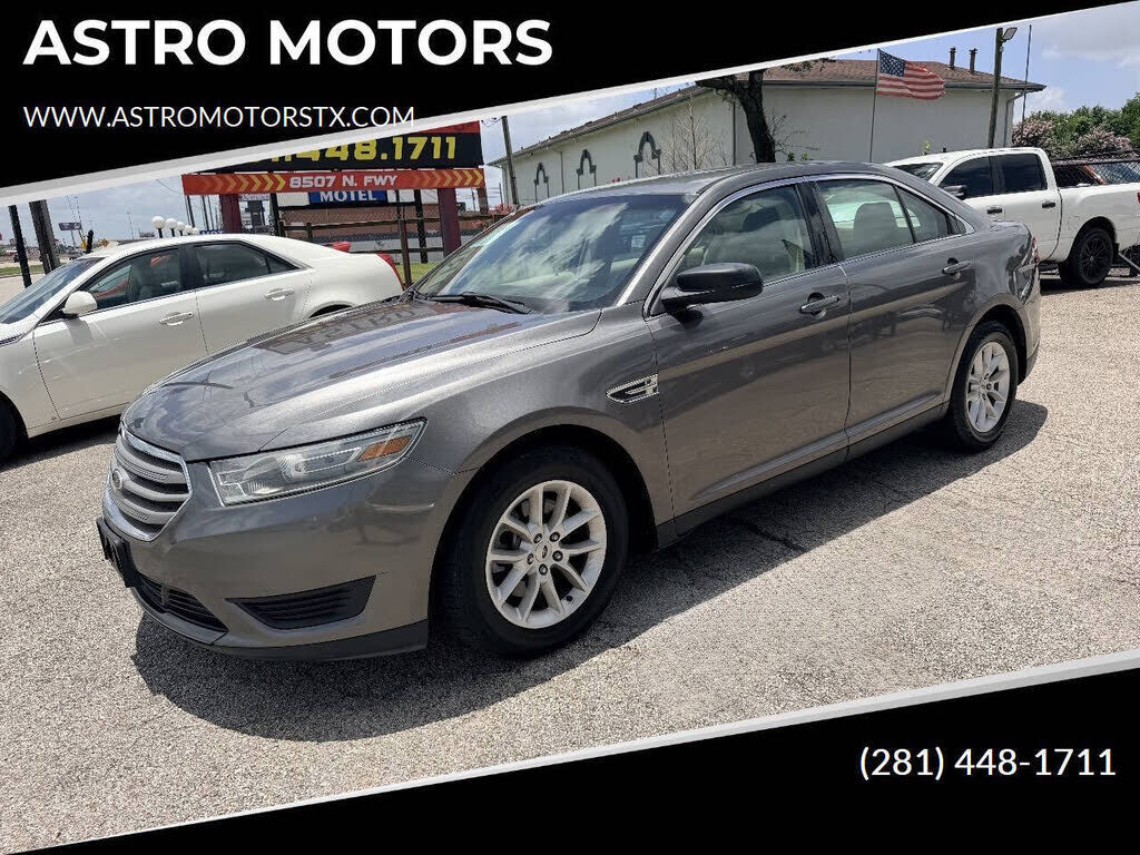 2013 FORD Taurus