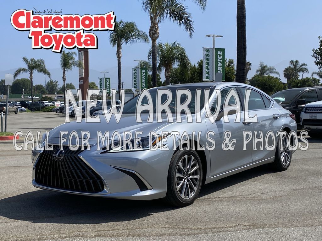 2025 LEXUS ES