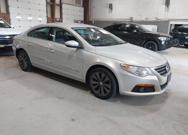 2009 VOLKSWAGEN Passat