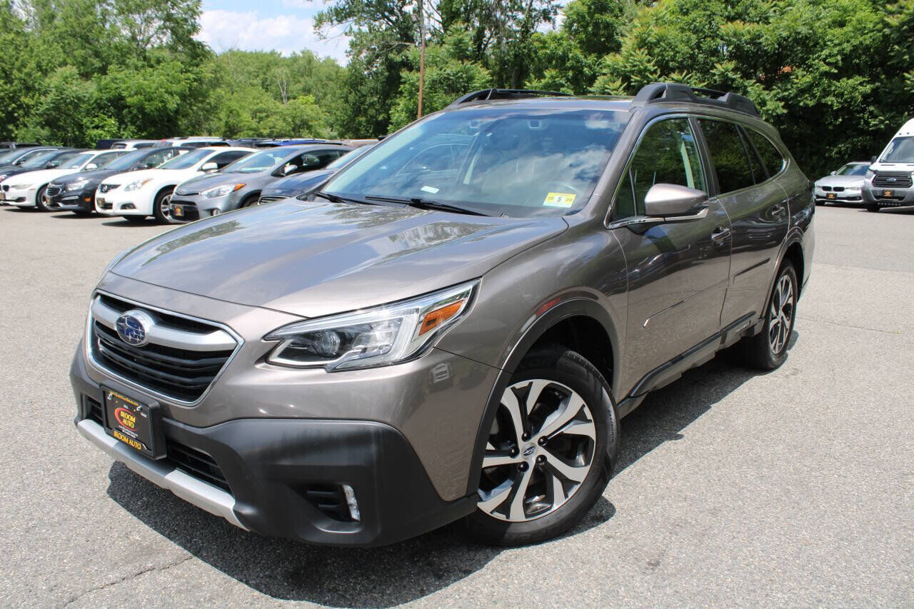 2021 SUBARU Outback