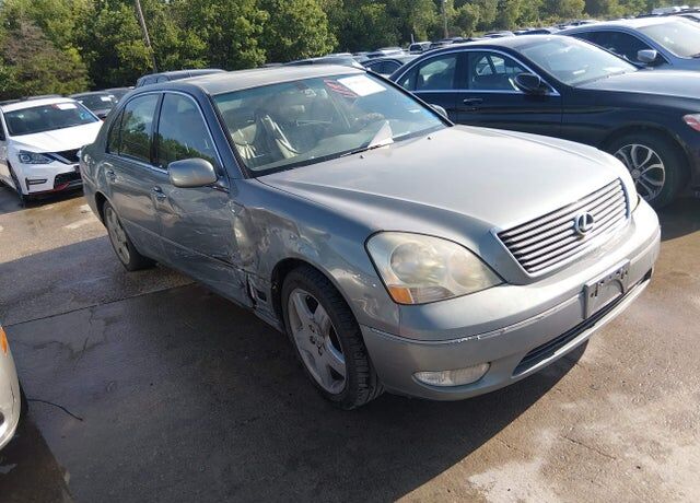 2002 LEXUS LS