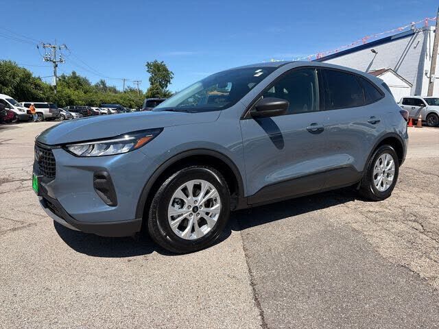 2025 FORD Escape