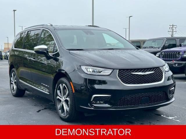2026 CHRYSLER Pacifica