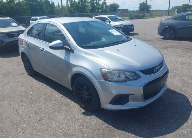 2017 CHEVROLET Sonic