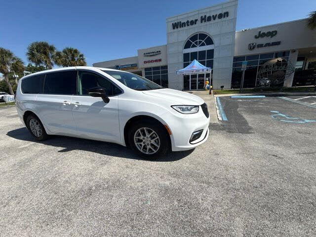 2024 CHRYSLER Pacifica