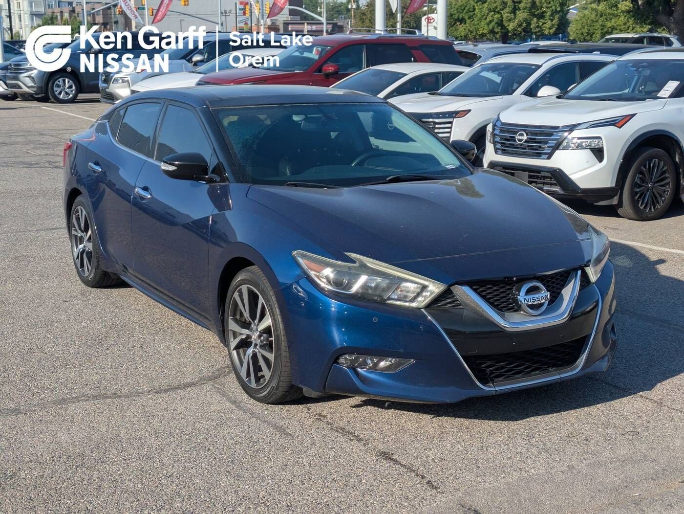 2017 NISSAN Maxima