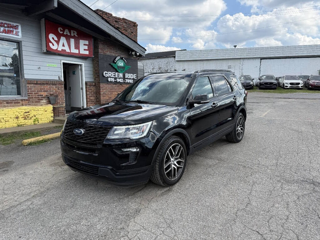2018 FORD Explorer