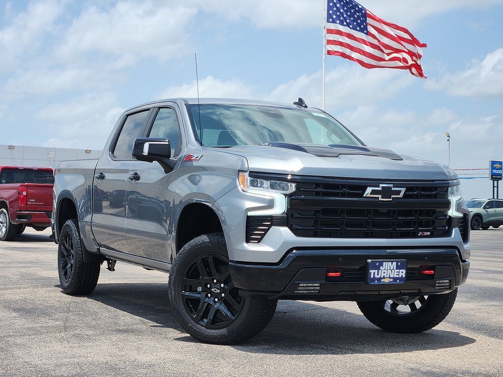 2026 CHEVROLET Silverado
