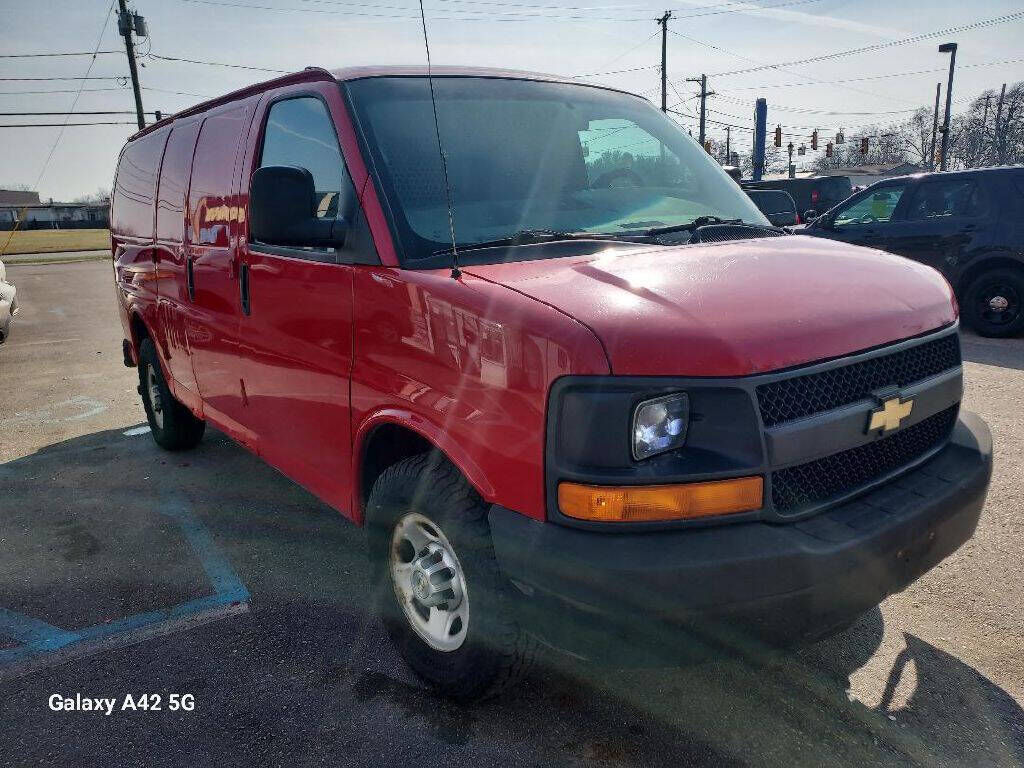 2013 CHEVROLET Express