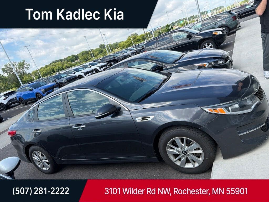 2017 KIA Optima