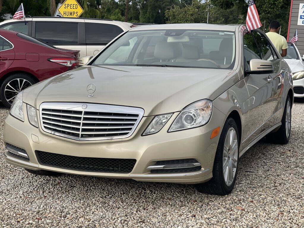 2013 MERCEDES-BENZ E-Class