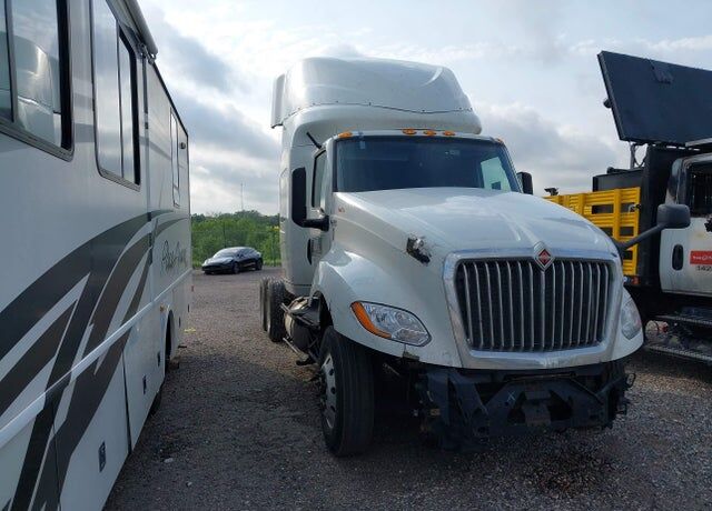 2019 INTERNATIONAL LT625
