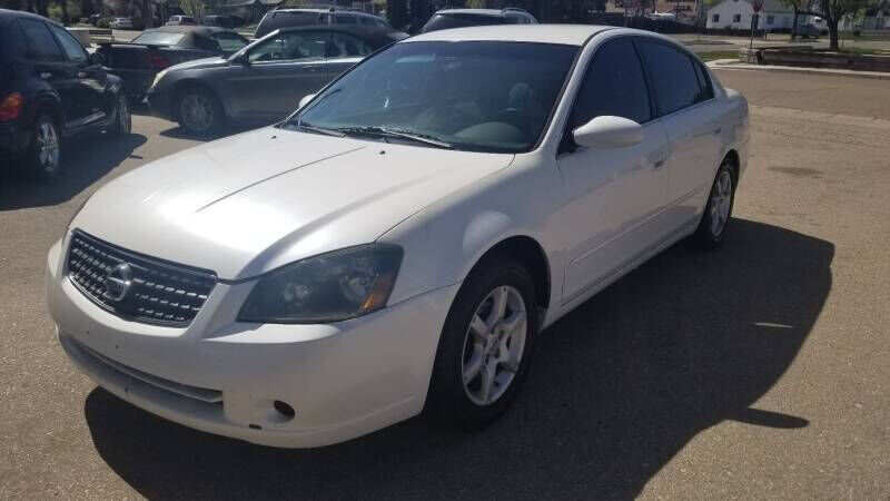 2005 NISSAN Altima