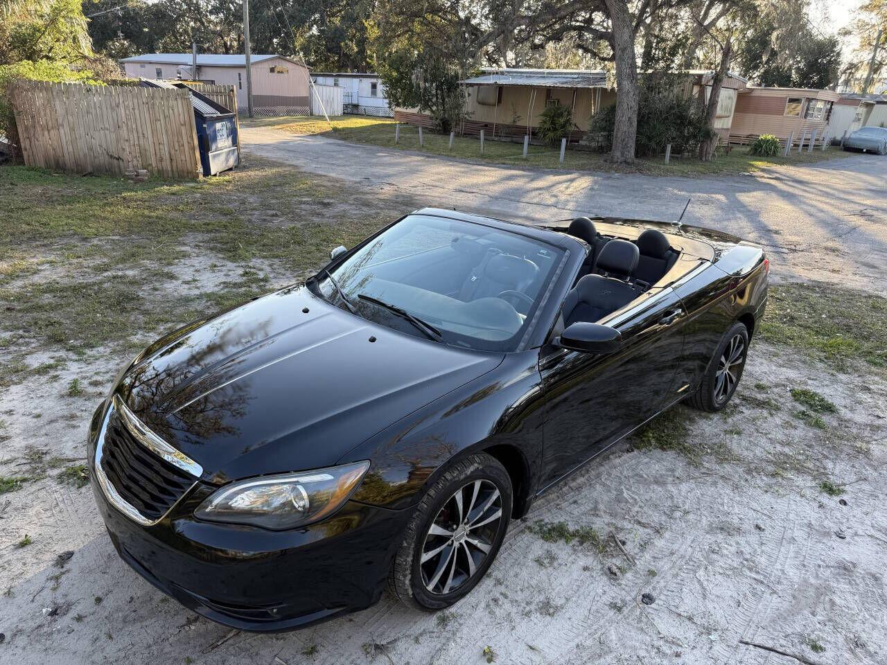 2011 CHRYSLER 200