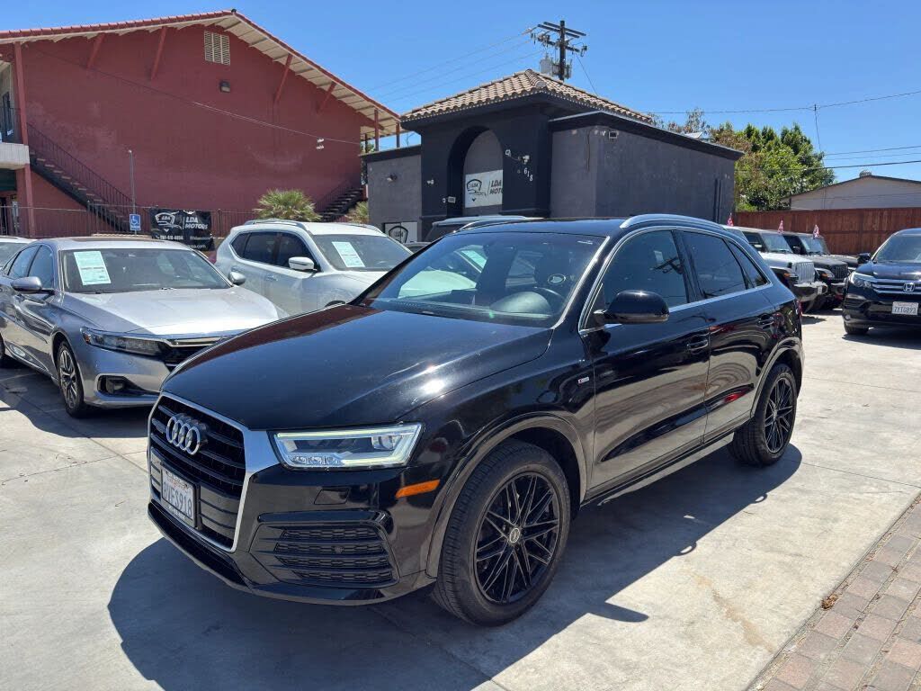 2018 AUDI Q3
