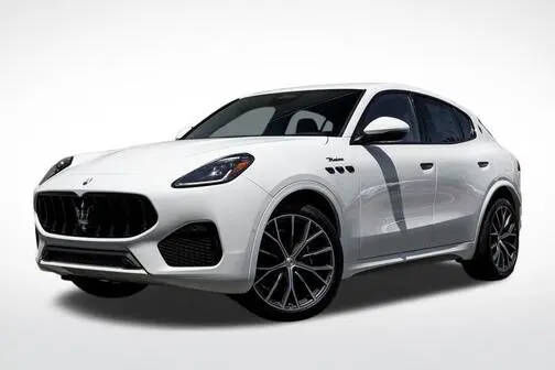 2026 MASERATI Grecale