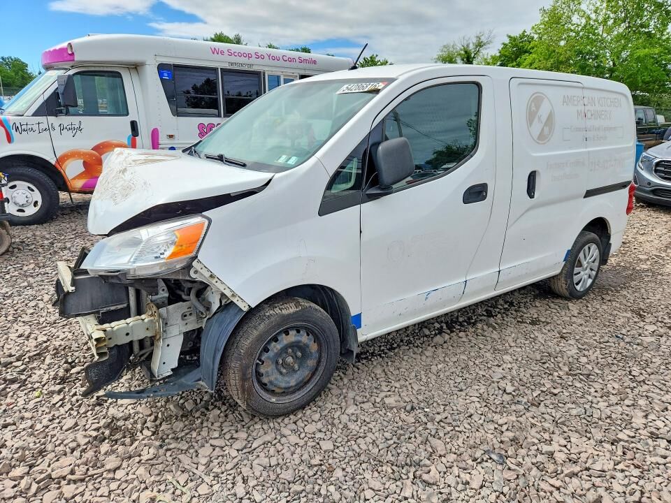2017 NISSAN NV200