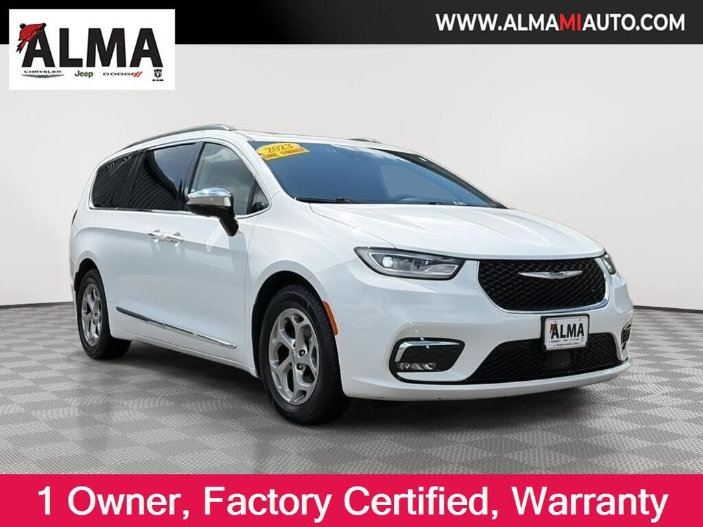 2023 CHRYSLER Pacifica