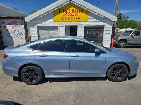 2015 CHRYSLER 200