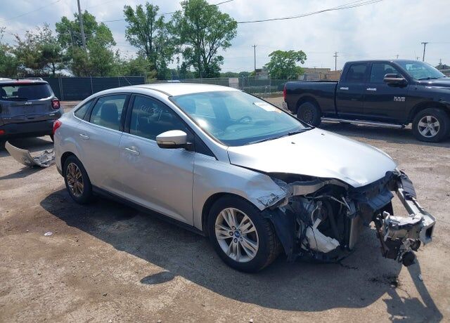 2012 FORD Focus