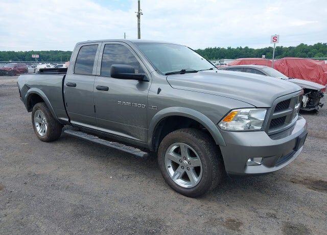 2012 DODGE Ram