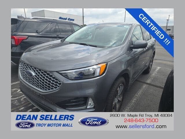 2023 FORD Edge