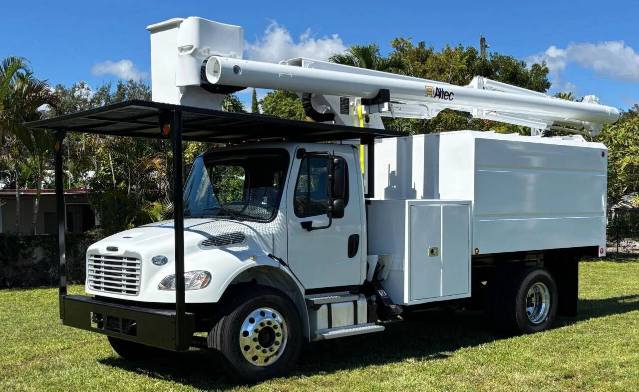 2018 FREIGHTLINER M2