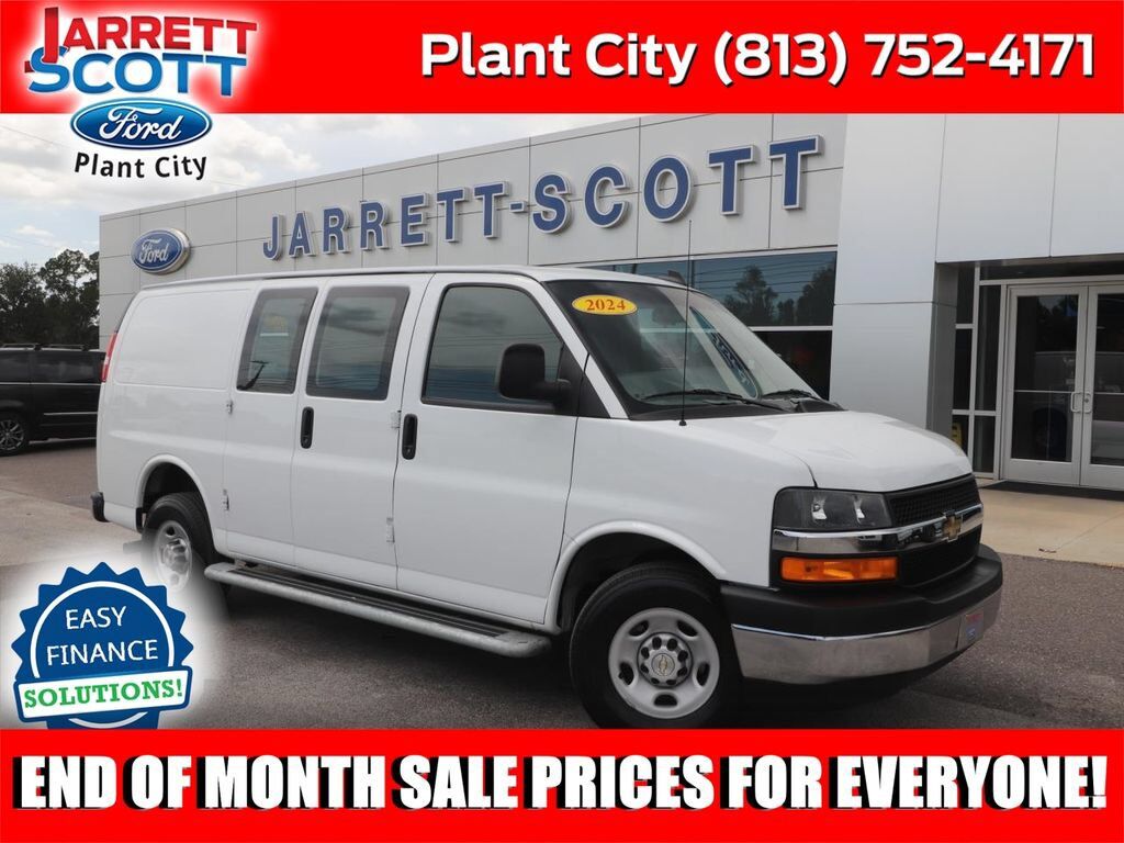 2024 CHEVROLET Express